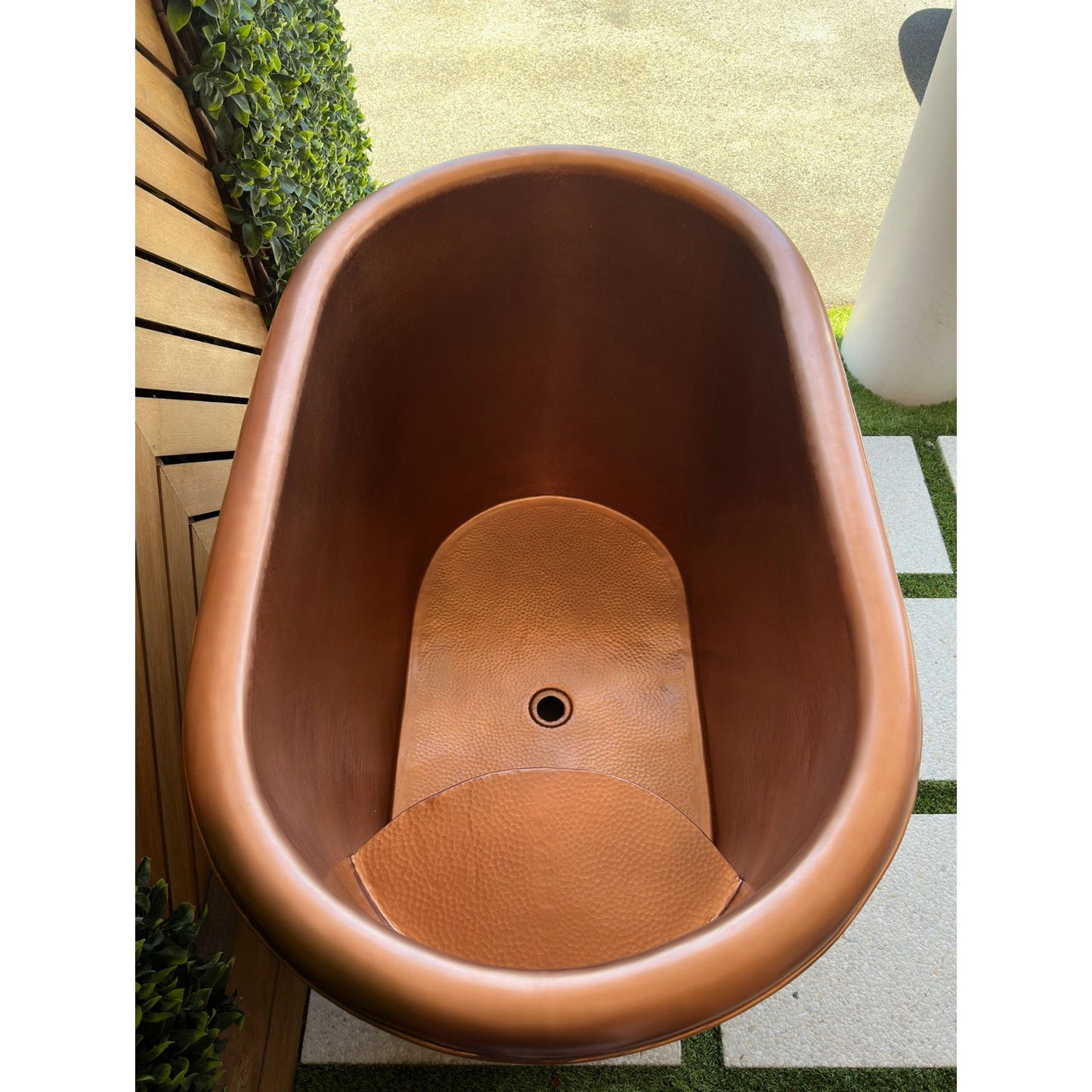 Antique Copper Hammered Oval Japanese Soaking Tub